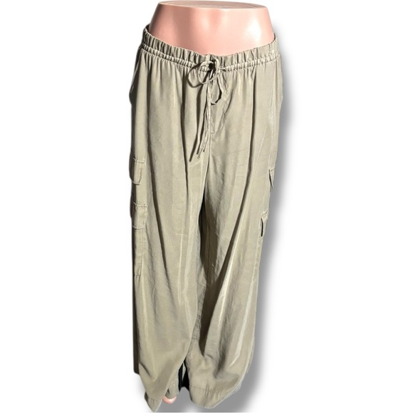 a new day Pants - a new day Women's Large Stylish Tan/Khaki Wide-Leg Drawstring Waist Cargo Pants